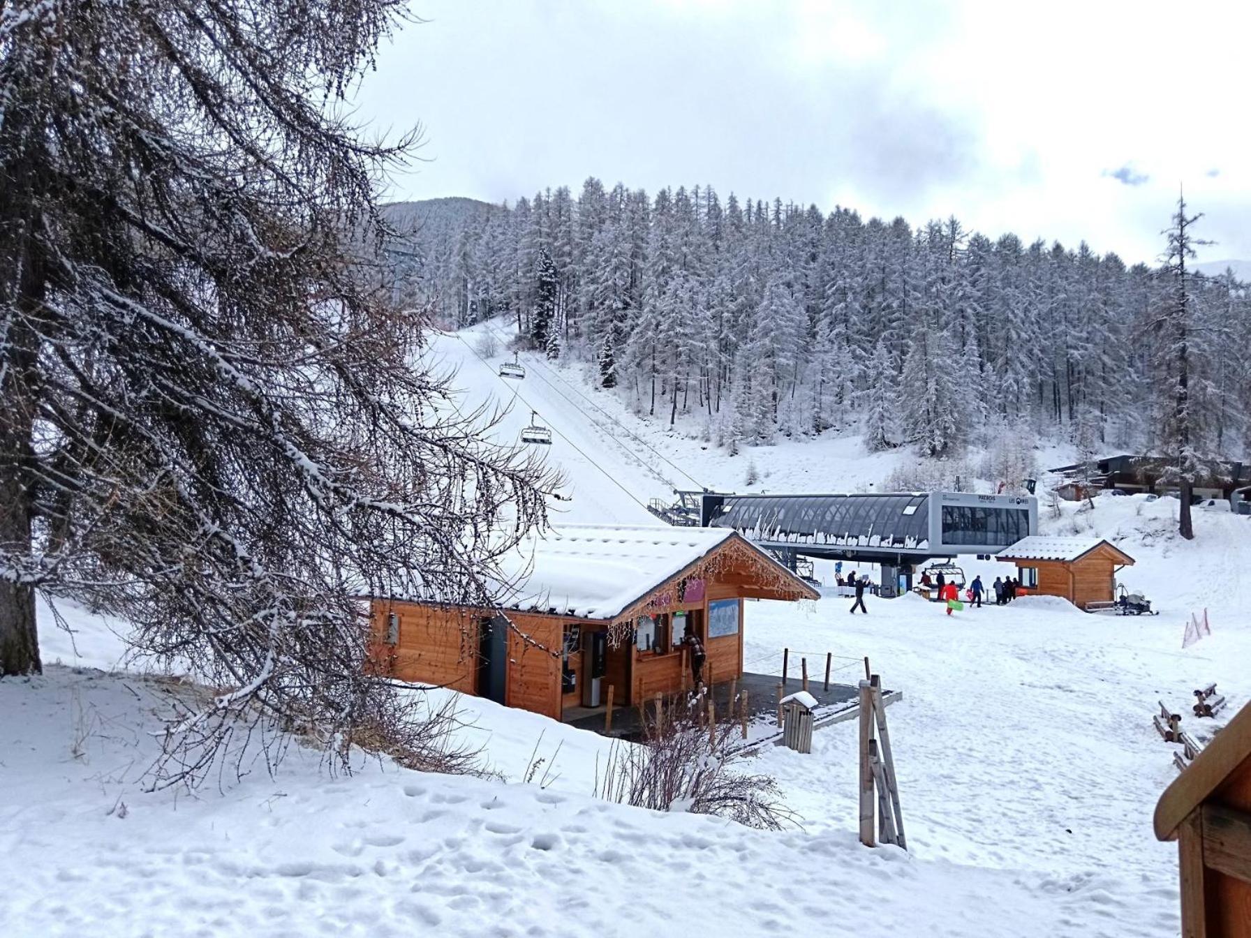 فيلا Chaletauxorres Au Pied Des Pistes Et Skis Aux Pieds ليه أورس المظهر الخارجي الصورة