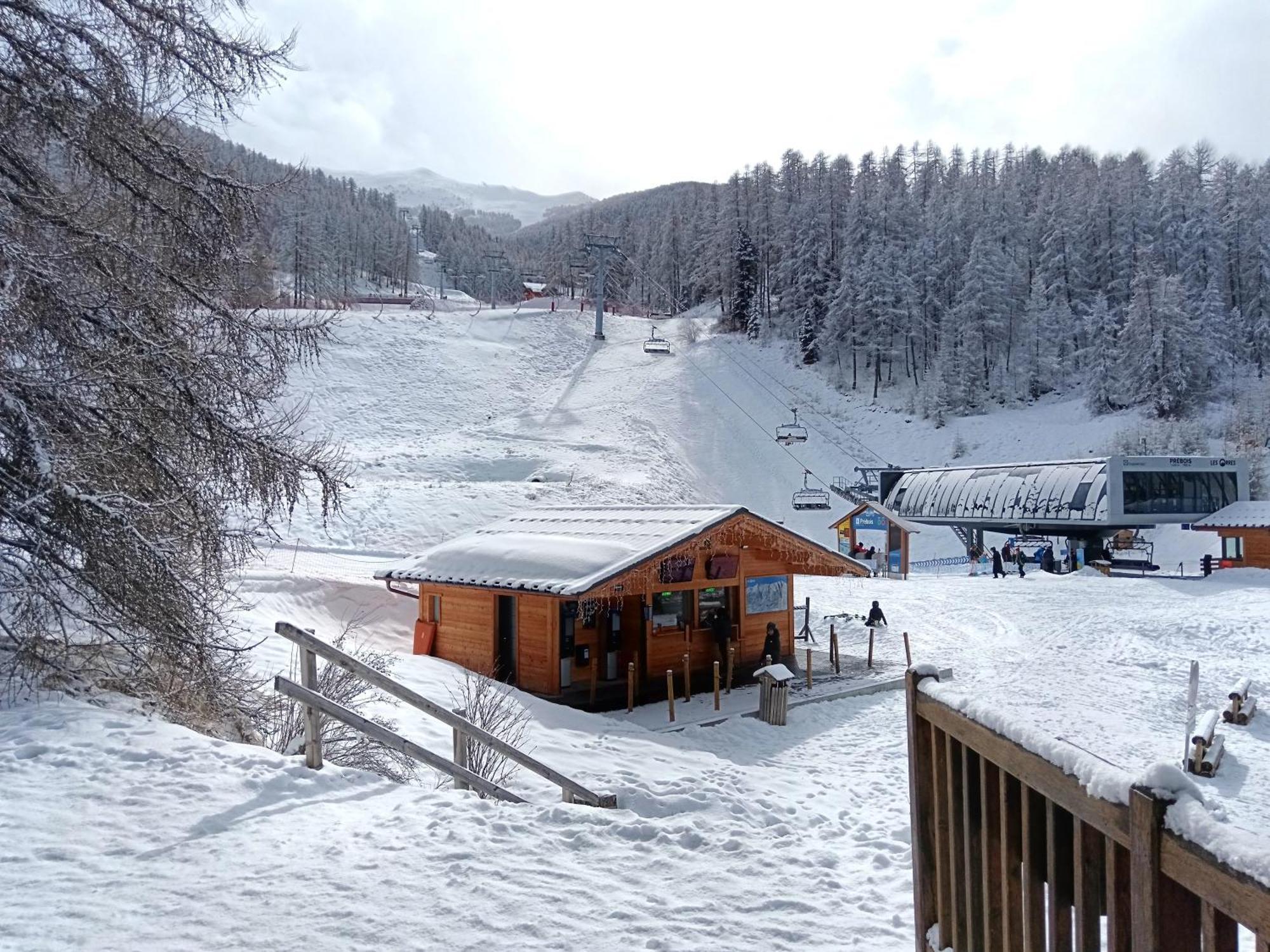 فيلا Chaletauxorres Au Pied Des Pistes Et Skis Aux Pieds ليه أورس المظهر الخارجي الصورة